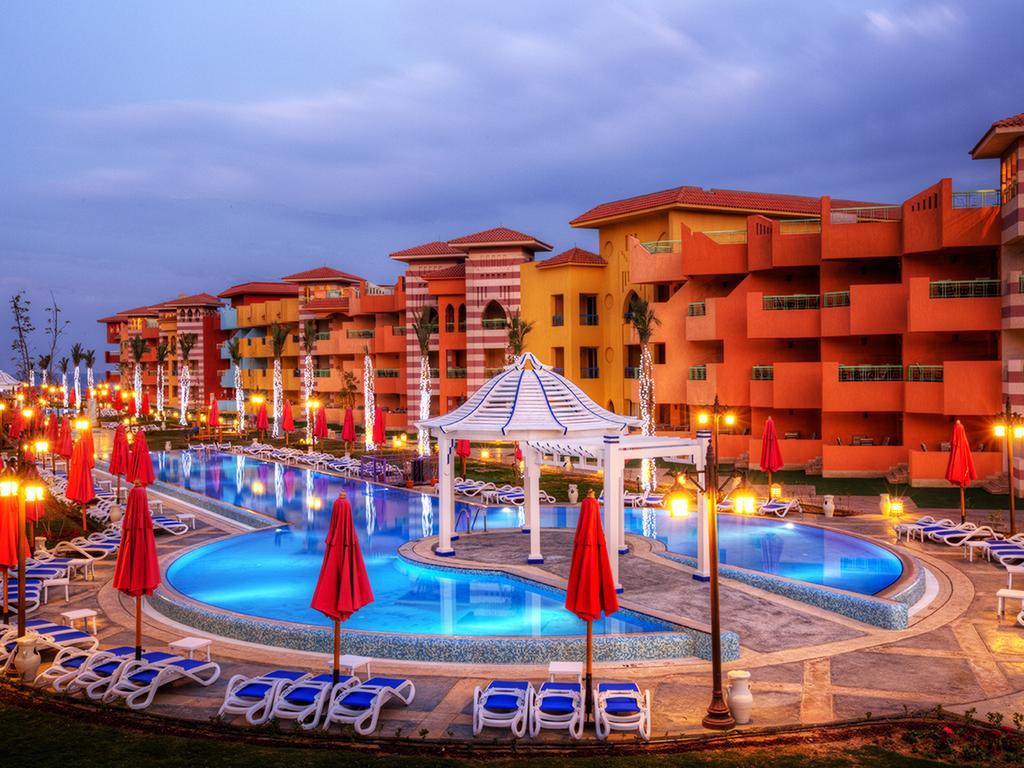 Porto South Beach By Amer Group - Families Only Ain Sukhna Bagian luar foto