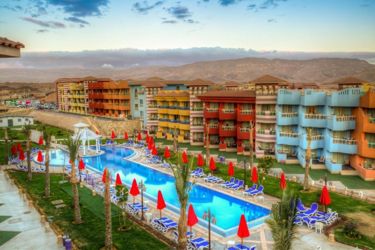 Porto South Beach By Amer Group - Families Only Ain Sukhna Bagian luar foto