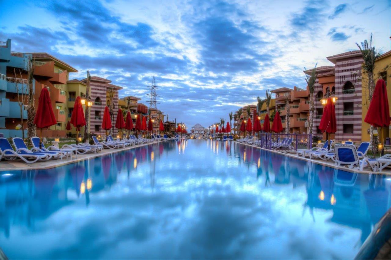 Porto South Beach By Amer Group - Families Only Ain Sukhna Bagian luar foto
