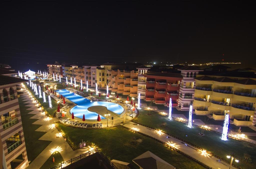 Porto South Beach By Amer Group - Families Only Ain Sukhna Bagian luar foto